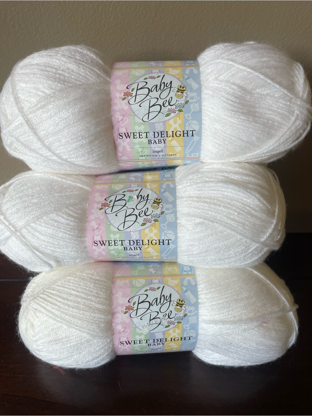 Lot 5 skeins Baby Bee Sweet Delight Yarn #7000 Angel White acrylic polyamide NEW